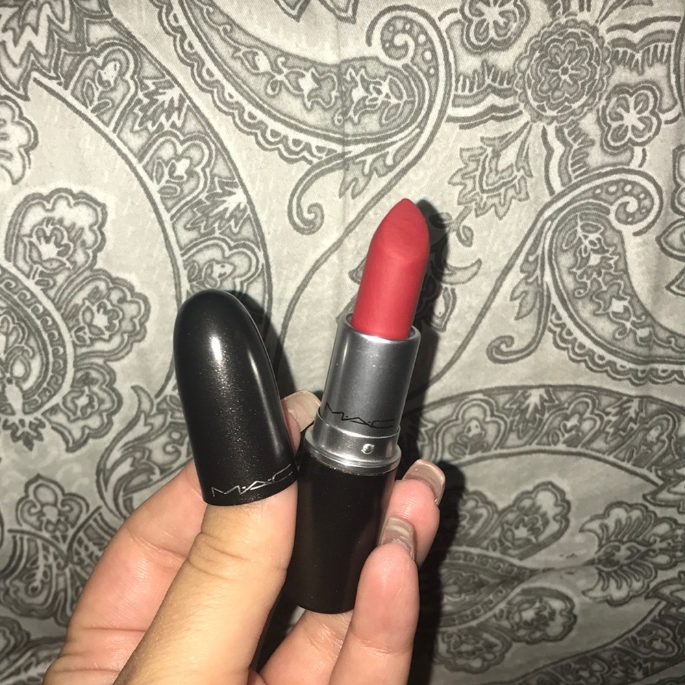 MAC RUBY WOO